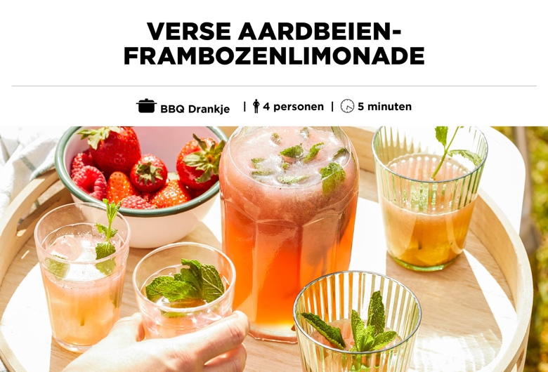 Verse aardbeien-frambozenlimonade
