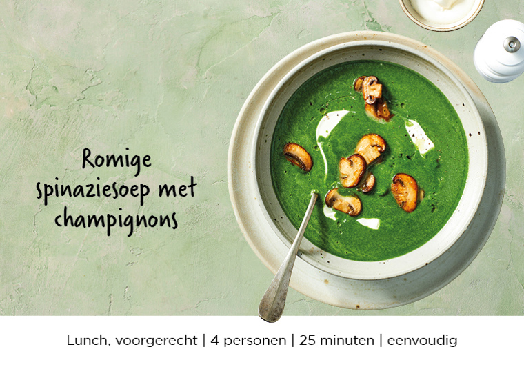 Romige spinaziesoep met champignons