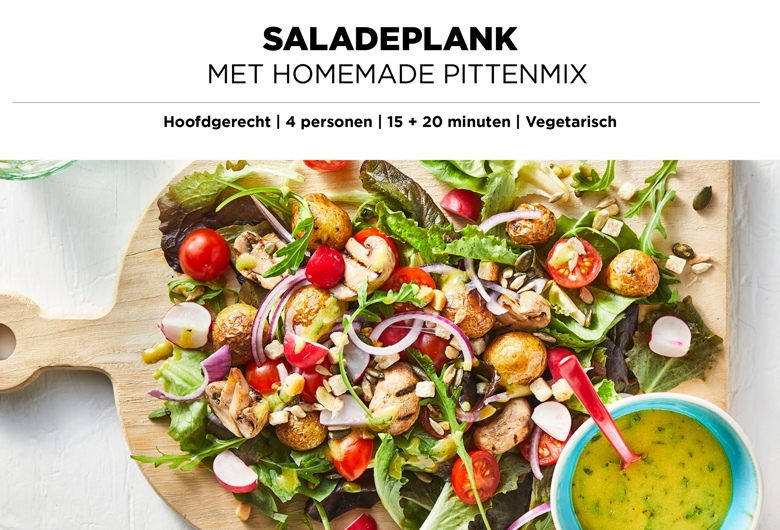 Saladeplank met homemade pittenmix