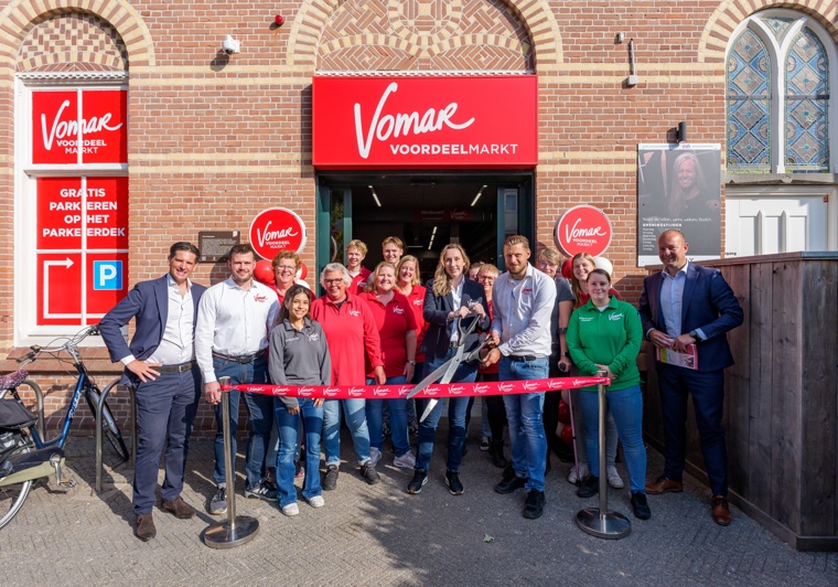 Vernieuwde Vomar Sassenheim geopend